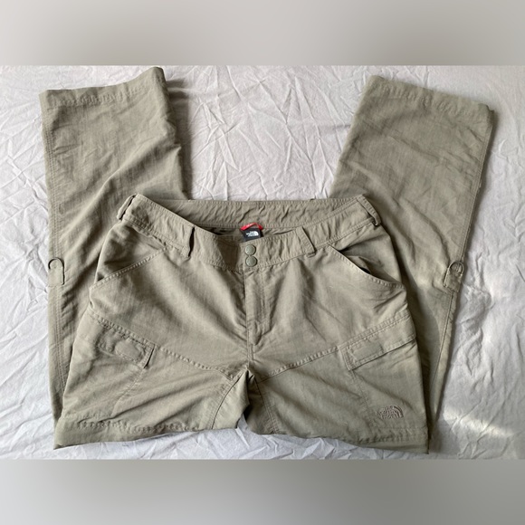 The North Face active adjustable pants (unzip-able to shorts) - Picture 6 of 6